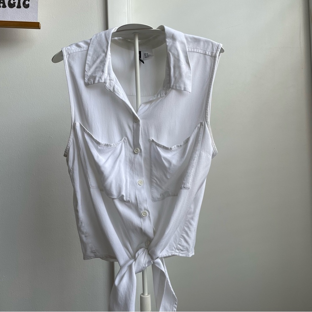 H&M White Button Down Crop Top